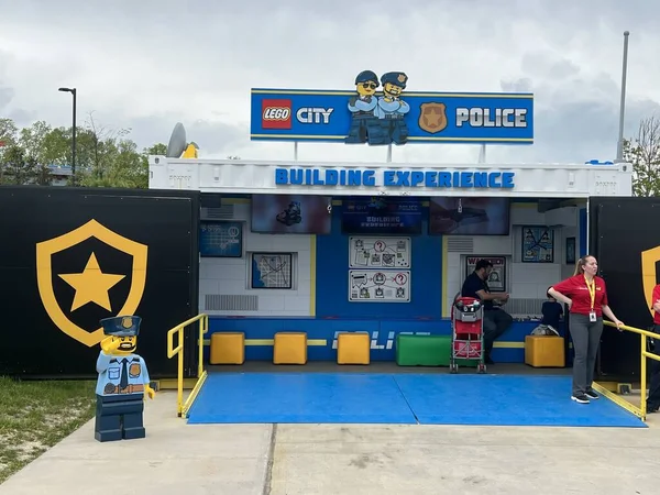 GOSHEN, NY - 14 Mayıs: Lego Şehri Goshen, New York 'ta 14 Mayıs 2022' de görüldüğü gibi.