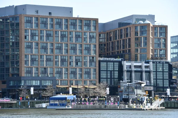 WASHINGTON DC - 2 Nisan 2021 'de görüldüğü üzere Washington DC' de şehir çevresinde.