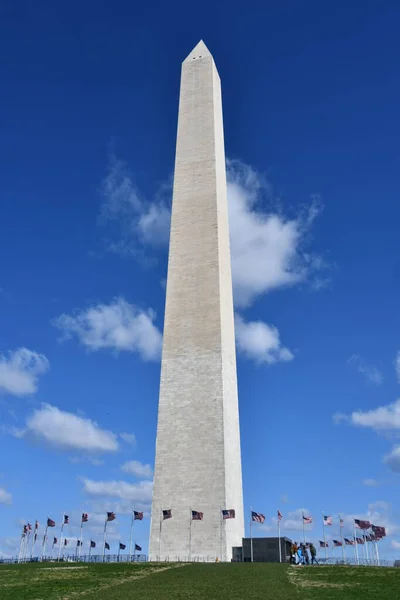 华盛顿 Rpa 2021年4月2日 华盛顿特区的华盛顿纪念碑 它的建造是为了纪念乔治 华盛顿 他曾经是大陆军总司令 也是美国第一任总统 — 图库照片