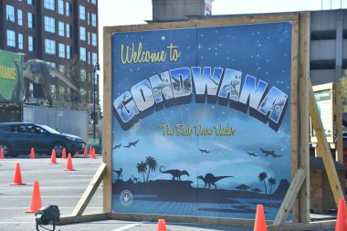 OXON MILLS, MD - 4 Nisan 2021 'de Oxon Mills, Maryland' deki Ulusal Limanda Dino Safari.