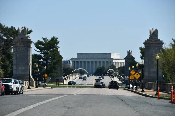 华盛顿 Rpa 2021年4月15日在华盛顿特区看到的林肯纪念馆 这是为纪念美国第16任总统亚伯拉罕 林肯而建造的一座美国国家纪念碑 — 图库照片