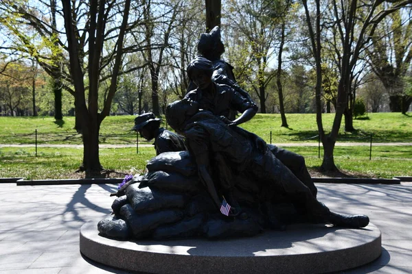 ワシントンDc 4月5日に見られるように ワシントンDcでのベトナム女性記念碑 2021年4月5日 — ストック写真
