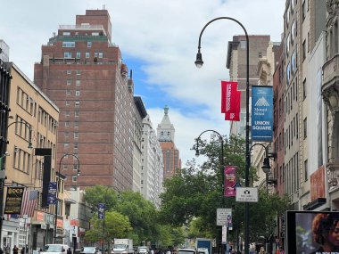 NEW YORK, NY - 18 Mayıs 2022 'de görüldüğü üzere New York' taki Union Square. 