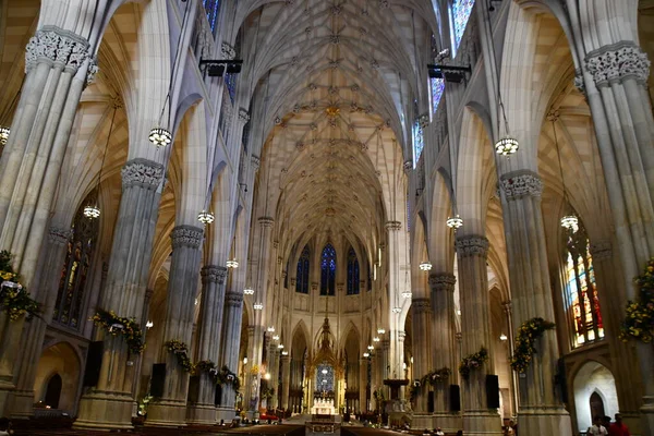 New York City May Patricks Cathedral New York May 2022 — 스톡 사진