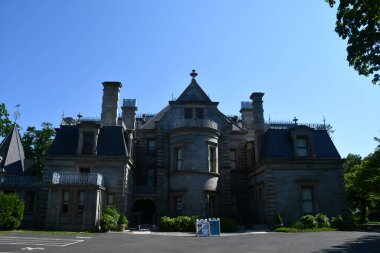 NORWALK, CT - 22 Mayıs 2022 'de Norwalk, Connecticut' taki Lockwood-Mathews Konak Müzesi 'nde görüldü..