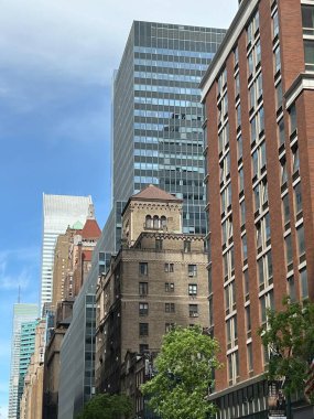 NEW YORK, NY - 18 SEP: 18 Eylül 2021 'de görüldüğü üzere Manhattan, New York City' deki binalar.