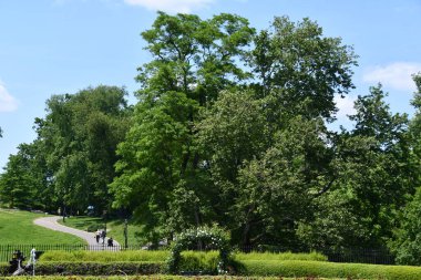 NEW YORK, New York - 30 Mayıs 2022 'de görüldüğü gibi Central Park' taki Konservatuar Bahçesi.