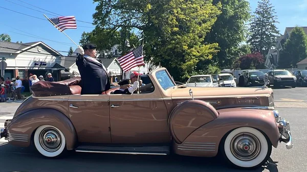 NEW CANAAN, CT - 30 Mayıs, New Canaan Memorial Day Parade, 30 Mayıs 2022.