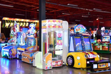 ORLANDO, FL - 26 Kasım 2022 'de görüldüğü gibi Florida' daki Dethe Park Orlando 'da bir oyun salonu..