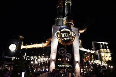 ORLANDO FL - 26 Kasım 2021 'de Orlando, Florida' daki Universal CityWalk 'da görülen Toothsome Çikolata Mağazası.