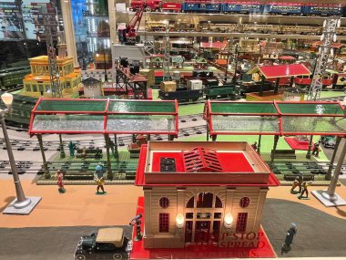 Ronks, Pennsylvania 'daki Ulusal Oyuncak Tren Müzesi, 5 Eylül 2021' de görüldüğü gibi. Büyük oyuncak tren koleksiyonu 1800 'lerden günümüze modeller içeriyor..