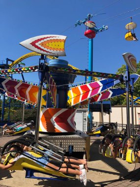 6 Eylül 2021 'de Lancaster, Pennsylvania' da Hollanda Harikalar Diyarı tema parkında görüldü..