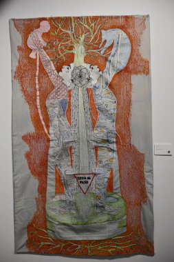 WESTPORT CT - 31 Temmuz 2022 'de Westport, Connecticut' taki MoCA Çağdaş Sanatlar Müzesi 'ndeki Sosyal İlişkiler Konferansında Çeken Kadınlar.