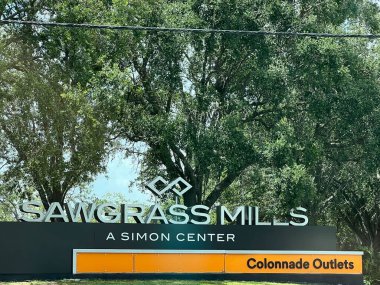 SUNRISE FL - AUG 7: Sawgrass Mills Outlet Mall in Sunrise, Florida, as seen on Aug 7, 2022.