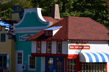 GLEN NH - SEP 24: Glen, New Hampshire 'daki Masal Diyarı Lunaparkı, 24 Eylül 2022.