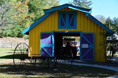 GLEN NH - SEP 24: Glen, New Hampshire 'daki Masal Diyarı Lunaparkı, 24 Eylül 2022.