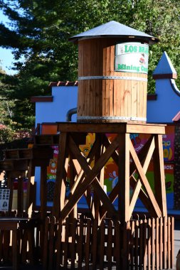 GLEN NH - SEP 24: Glen, New Hampshire 'daki Masal Diyarı Lunaparkı, 24 Eylül 2022.