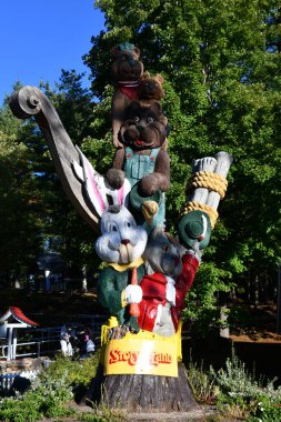 GLEN NH - SEP 24: Glen, New Hampshire 'daki Masal Diyarı Lunaparkı, 24 Eylül 2022.