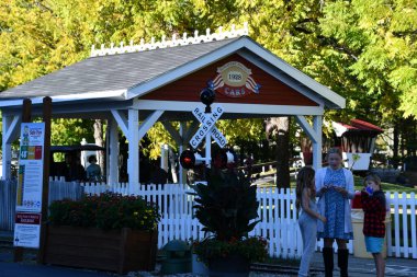 GLEN NH - SEP 24: Glen, New Hampshire 'daki Masal Diyarı Lunaparkı, 24 Eylül 2022.