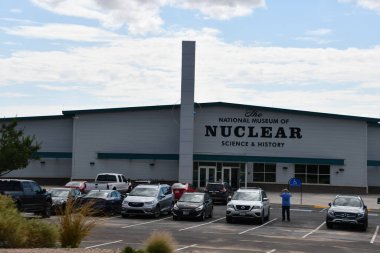 ALBUQUERQUE NM - 24 Temmuz 2021 'de Albuquerque, New Mexico' da Ulusal Nükleer Bilim ve Tarih Müzesi.