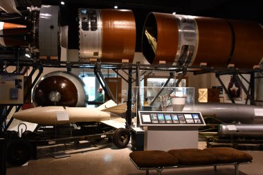 ALBUQUERQUE NM - 24 Temmuz 2021 'de Albuquerque, New Mexico' da Ulusal Nükleer Bilim ve Tarih Müzesi.