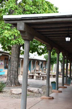 ALBUQUERQUE NM - 24 Temmuz 2021 'de görüldüğü üzere Albuquerque, New Mexico' daki Eski Şehir.