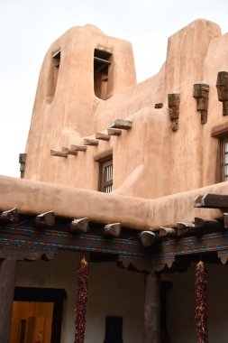 SANTA FE NM - 28 Temmuz 2021 'de New Mexico Sanat Müzesi Santa Fe, New Mexico. 