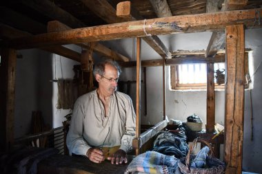Santa Fe, New Mexico 'daki El Rancho De Las Golondrinas, 28 Temmuz 2021' de görüldü. Yaşayan bir tarih müzesi, stratejik olarak bir zamanlar Camino Real 'de yer alan, Mexico City' den Santa Fe 'ye kadar uzanan Kraliyet Yolu' nda..  