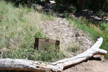 Santa Fe, New Mexico 'daki El Rancho De Las Golondrinas, 28 Temmuz 2021' de görüldü. Yaşayan bir tarih müzesi, stratejik olarak bir zamanlar Camino Real 'de yer alan, Mexico City' den Santa Fe 'ye kadar uzanan Kraliyet Yolu' nda.. 