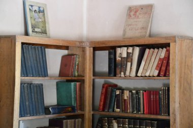 Santa Fe, New Mexico 'daki El Rancho De Las Golondrinas, 28 Temmuz 2021' de görüldü. Yaşayan bir tarih müzesi, stratejik olarak bir zamanlar Camino Real 'de yer alan, Mexico City' den Santa Fe 'ye kadar uzanan Kraliyet Yolu' nda.. 