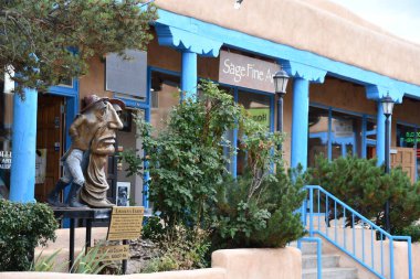 TAOS NM - 29 Temmuz 2021 'de New Mexico' da Taos civarında görüldü. Taos Downtown Historic District içinde bir mağaza ve anıt merkezidir..