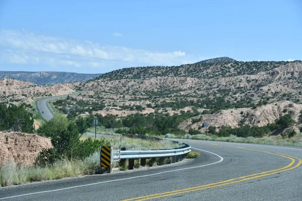 Santa New Mexico Dan Taos Manzaralı Yol — Stok fotoğraf
