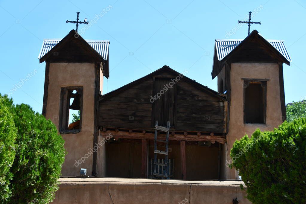 CHIMAYO NM 29 DE JUL Santuario de Chimayo en Chimayo, Nuevo México
