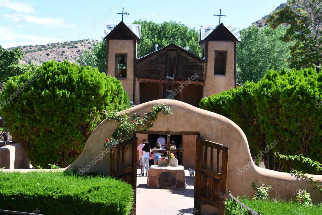 CHIMAYO NM 29 DE JUL Santuario de Chimayo en Chimayo, Nuevo México, visto el 29 de julio de