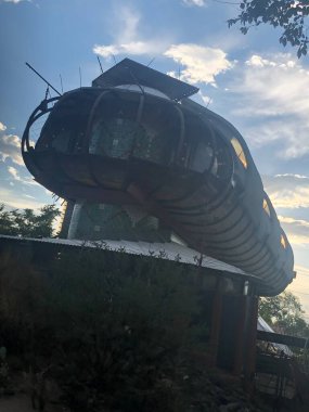 ALBUQUERQUE NM - 30 Temmuz 2021 'de görüldüğü gibi Albuquerque, New Mexico' daki Bug House veya Uzay Gemisi UFO Evi.