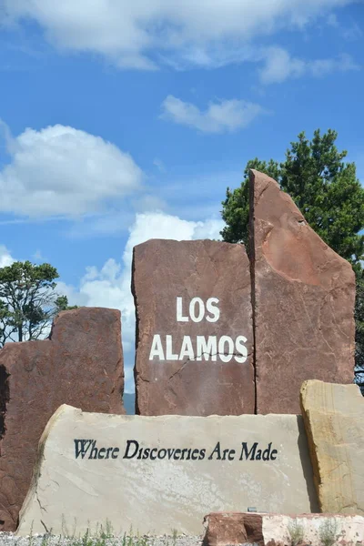 Gdzie Odkrycia Wykonane Znak Los Alamos Nowy Meksyk — Zdjęcie stockowe