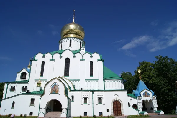 Orthodox white church — Stock Photo, Image