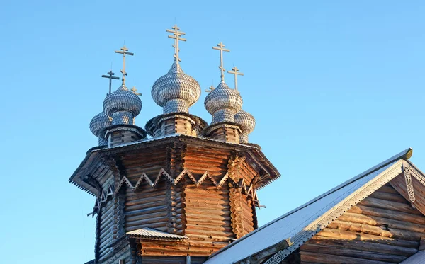木志島の古い木造の修道院 ロシア カレリア — ストック写真