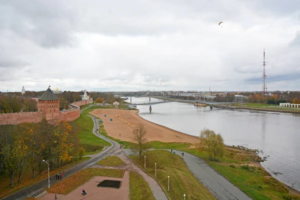 Νοβγκόροντ Κρεμλίνο Φθινόπωρο Veliky Novgorod Μια Ιστορική Πόλη Στη Ρωσία — Φωτογραφία Αρχείου