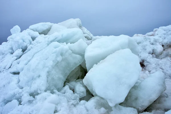 Ledové Pahorky Pobřeží Finského Zálivu Jarní Zimní Sezóně Zelenogorsk Petrohrad — Stock fotografie