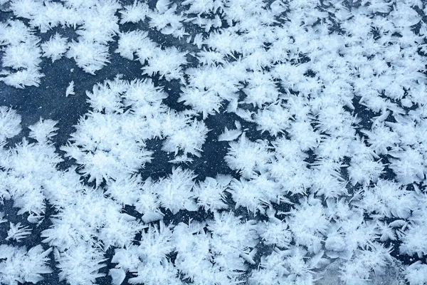 Güzel Efekt Buzdaki Kar Yıldızları Sadece Şiddetli Kış Soğuğunda Oluşan — Stok fotoğraf