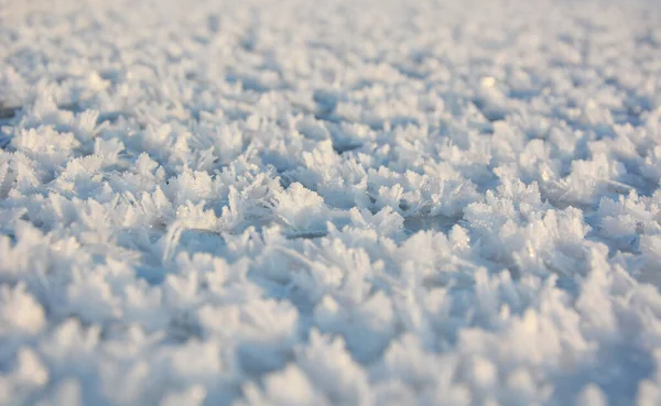 Efecto Hermoso Las Estrellas Nieve Sobre Hielo Patrón Que Forma —  Fotos de Stock