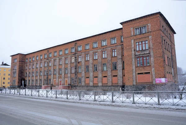Petrozavodsk Republic Karelia Russia January 2017 Vintage Building Medvezhegorsk City – stockfoto