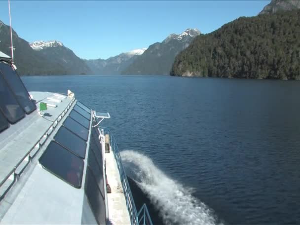 Lake nahuel huapi in argentinien — Stockvideo