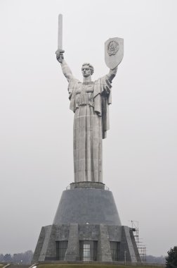 Kiev heykel vatan