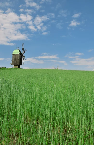 Old windmill — Stock Photo, Image