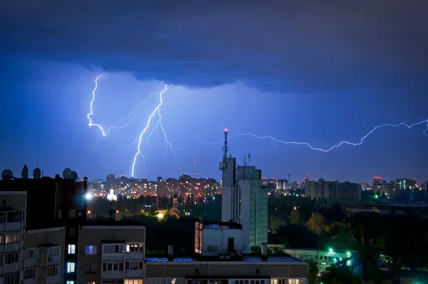 Грім і блискавка — стокове фото