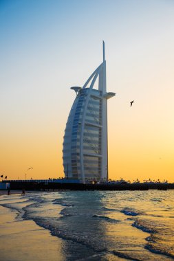 yedi yıldız otel burj al arab