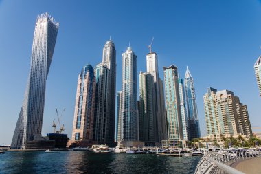 Dubai marinası
