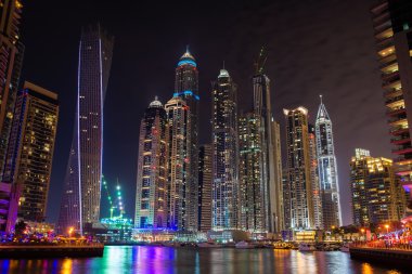 Dubai marinası
